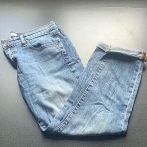 Women's Cropped Jeans